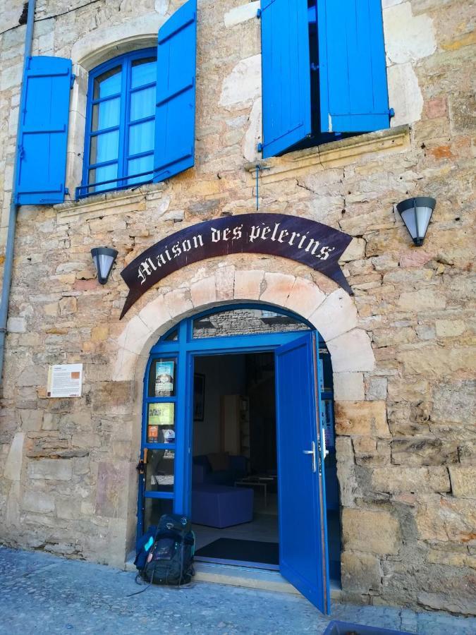 Gite La Maison Des Pelerins Villeneuve-d'Aveyron Exterior photo